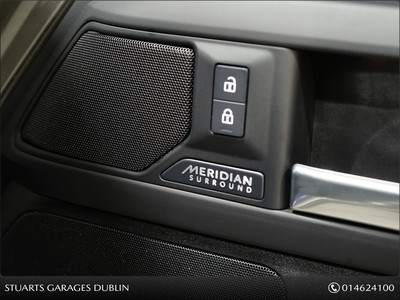 2025 Land Rover Defender