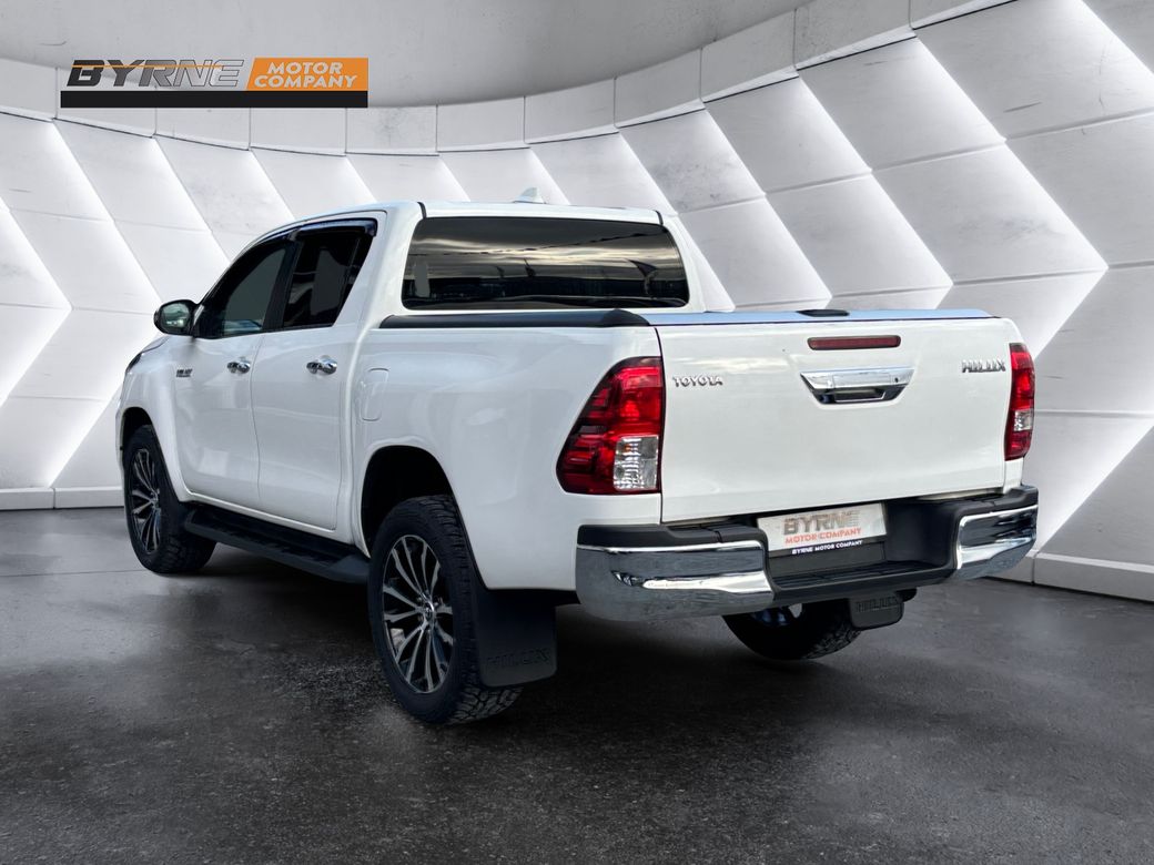 2022 Toyota Hilux