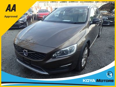 2016 Volvo V60 Cross Country