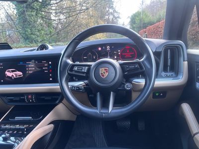 2023 Porsche Cayenne