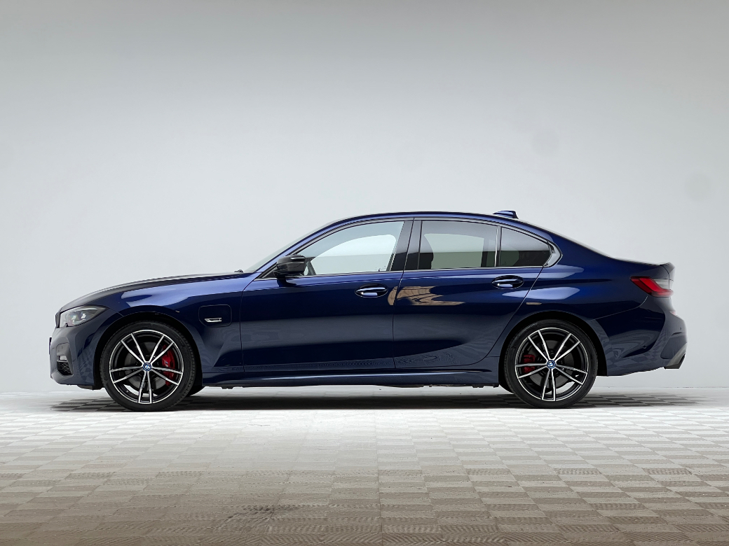 2022 BMW 3 Series