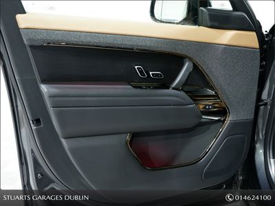 2025 Land Rover Range Rover