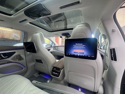 2022 Mercedes-Benz EQS