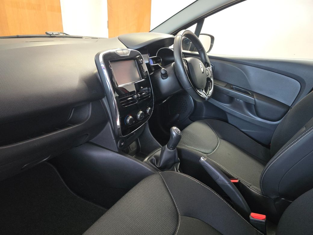 2015 Renault Clio