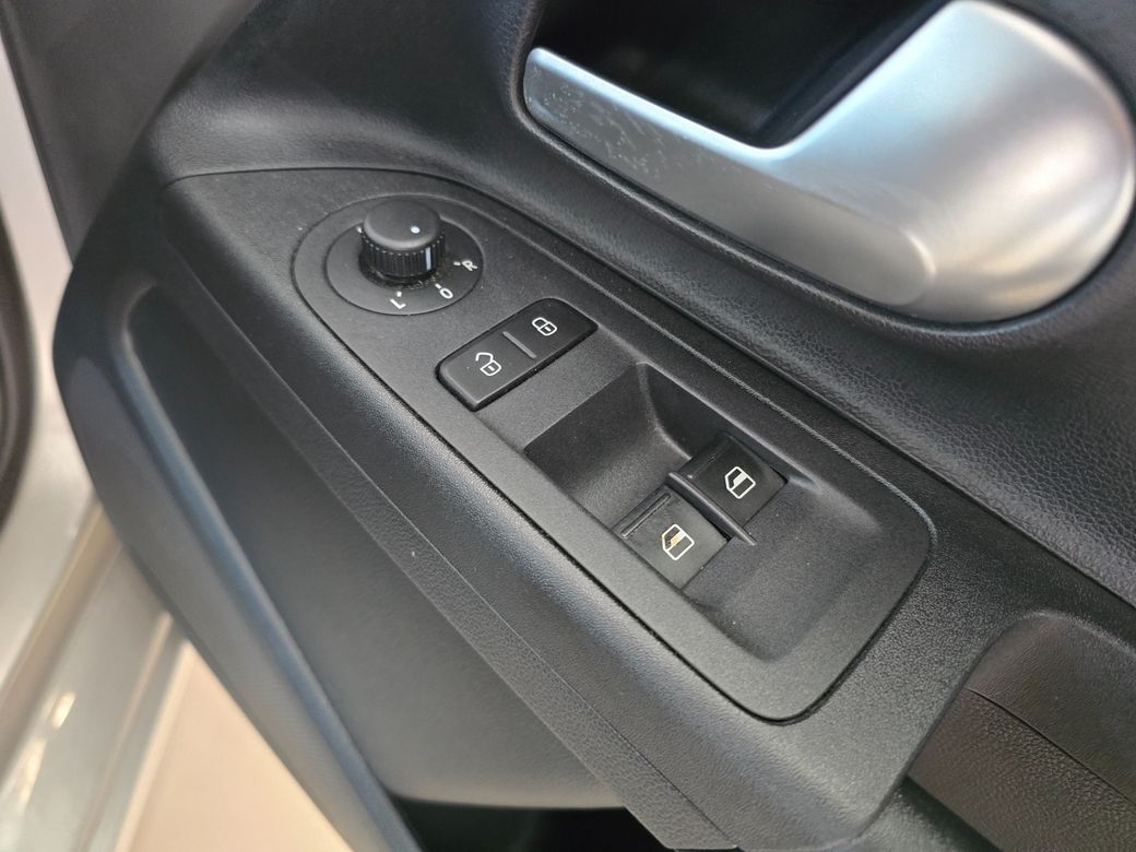 2020 Volkswagen up!