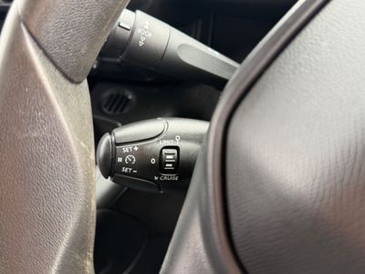 2022 Peugeot Partner
