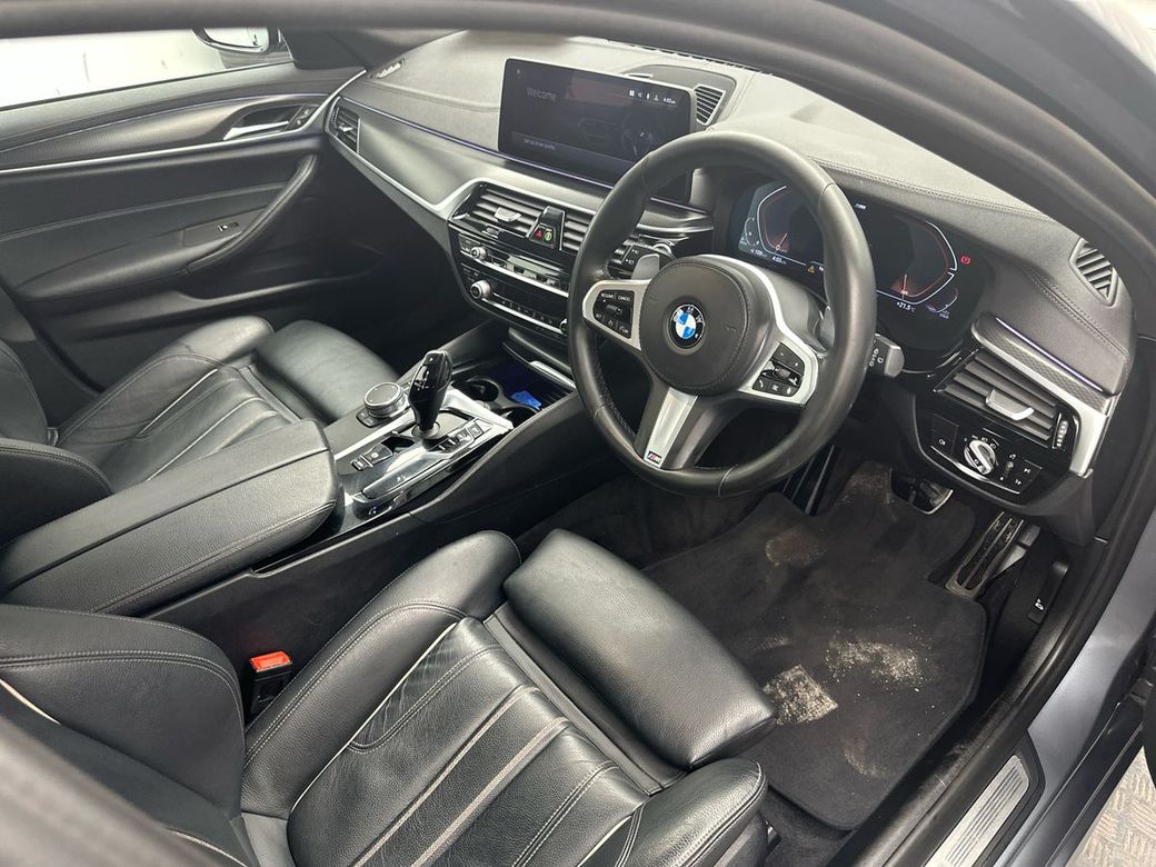 2021 BMW 5 Series