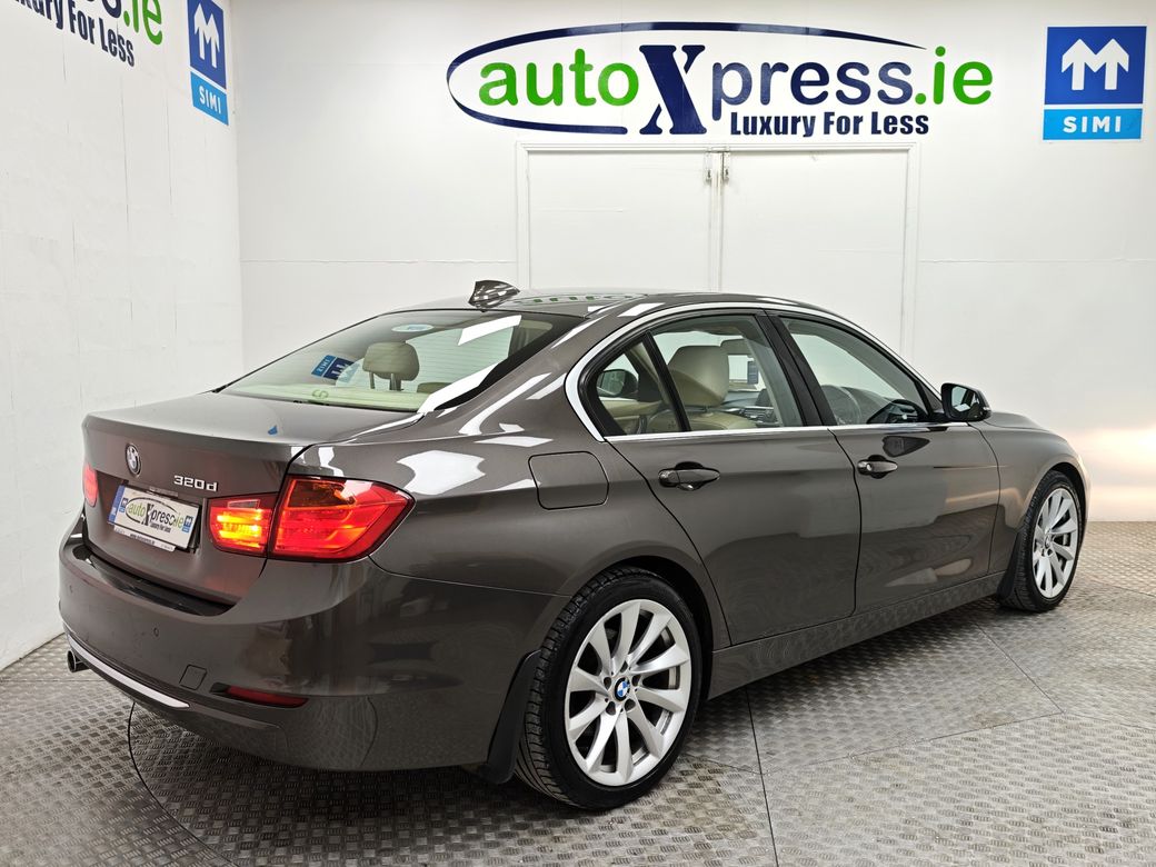 2013 BMW 3 Series