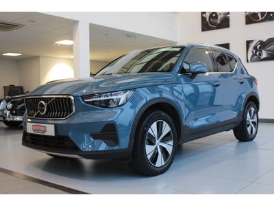 2023 Volvo XC40