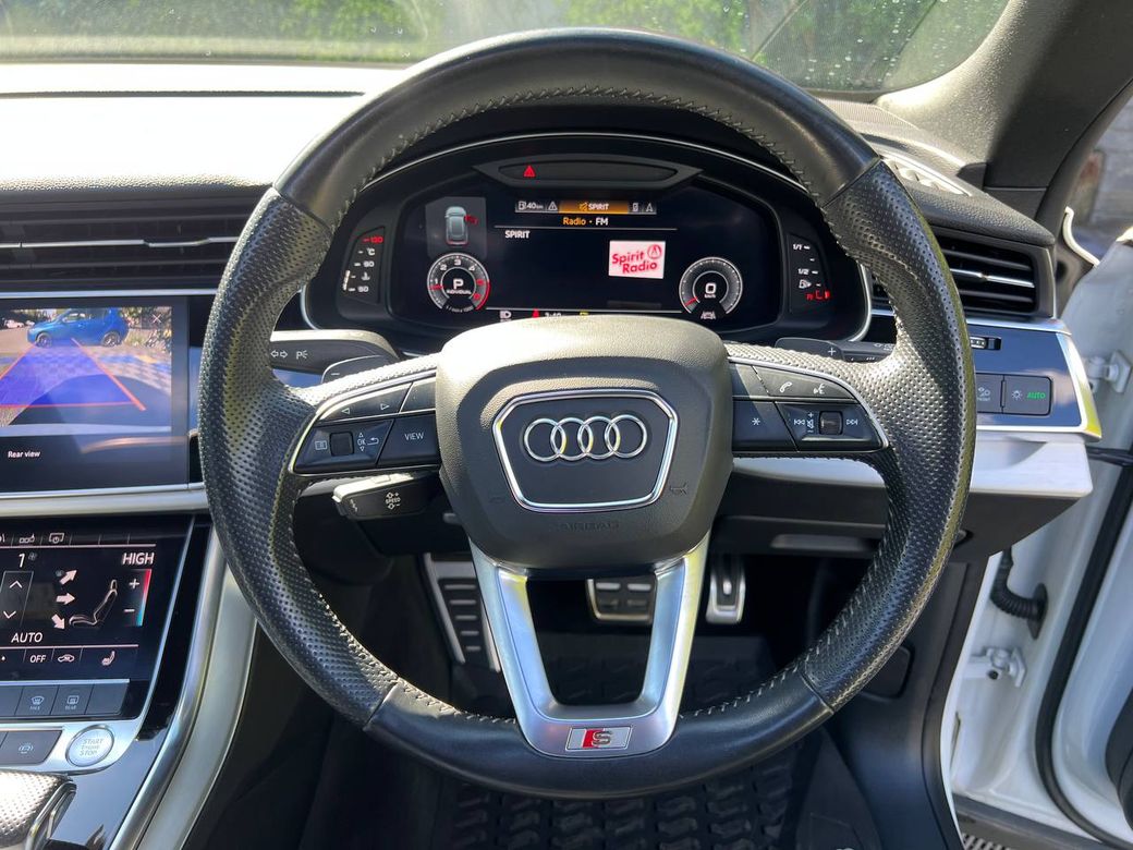 2020 Audi Q8
