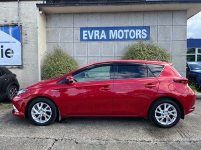 2016 Toyota Auris