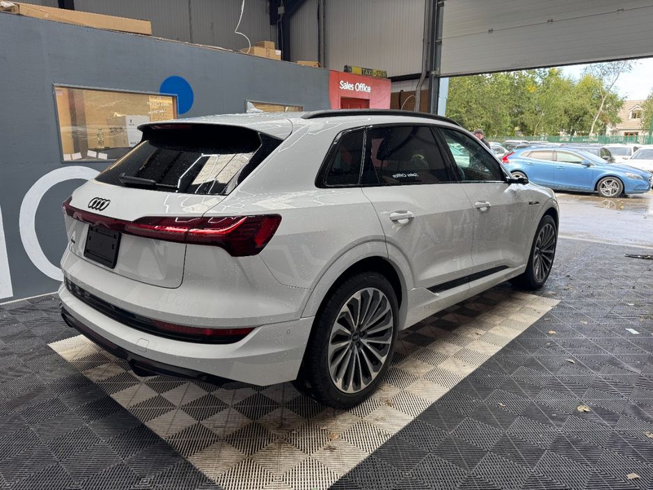 2023 Audi e-tron