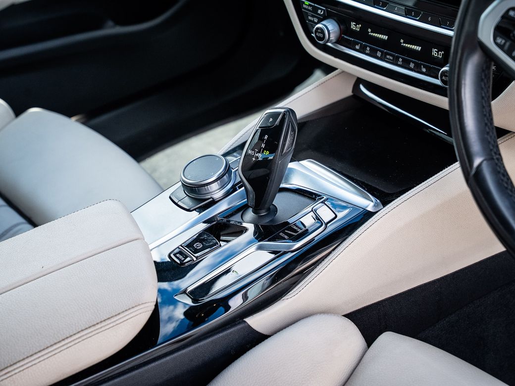 2021 BMW 5 Series