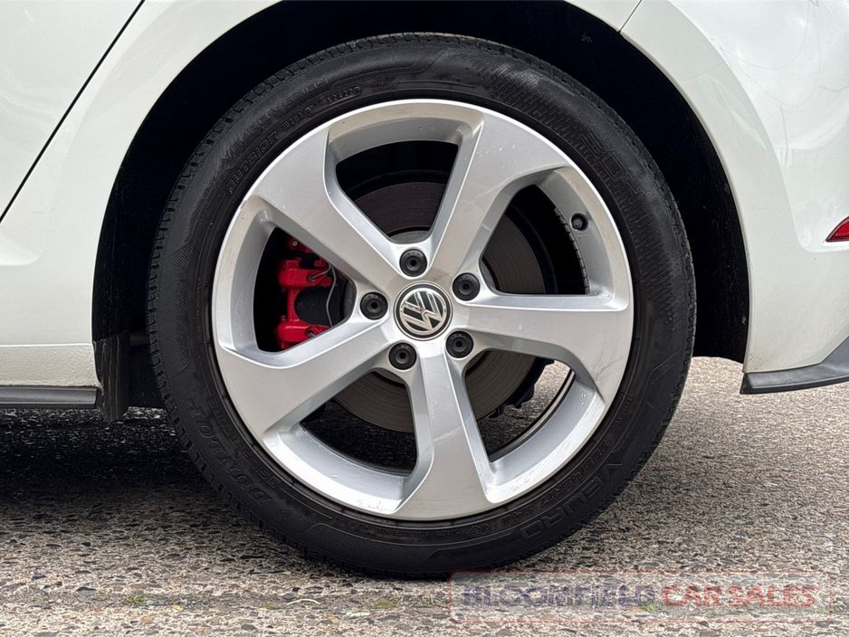 2017 Volkswagen Golf