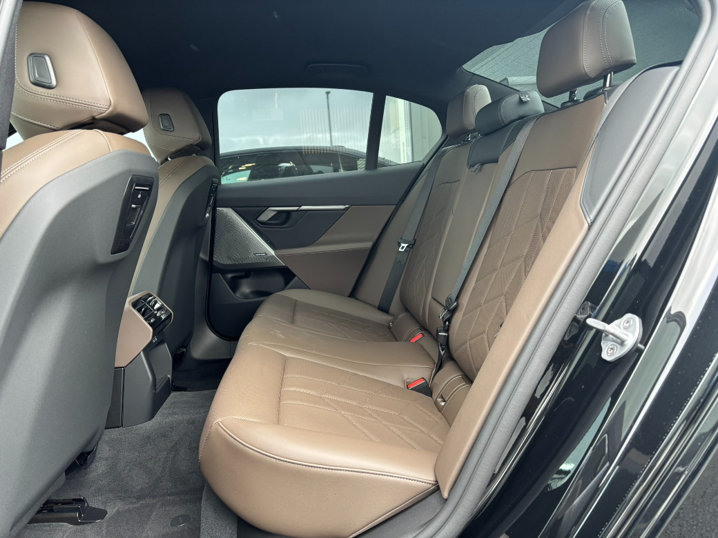 2025 BMW 5 Series