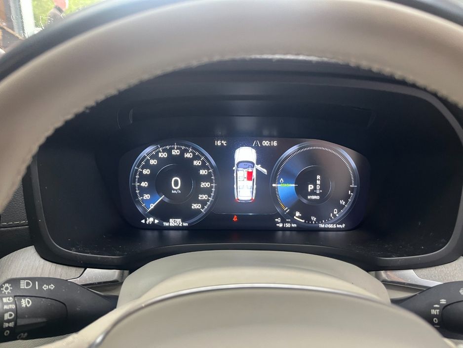 2022 Volvo V60