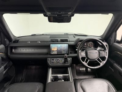 2025 Land Rover Defender