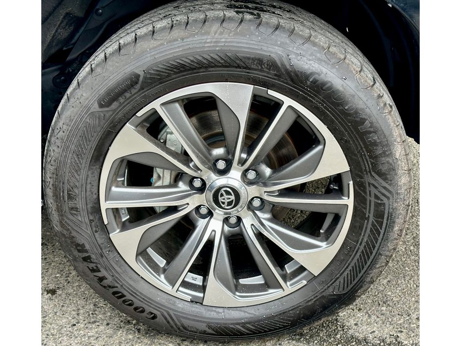 2023 Toyota Landcruiser