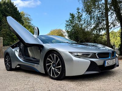 2016 BMW i8