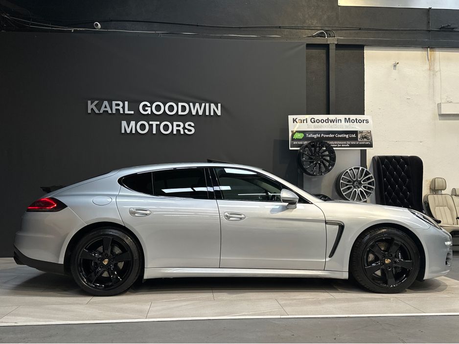 2016 Porsche Panamera