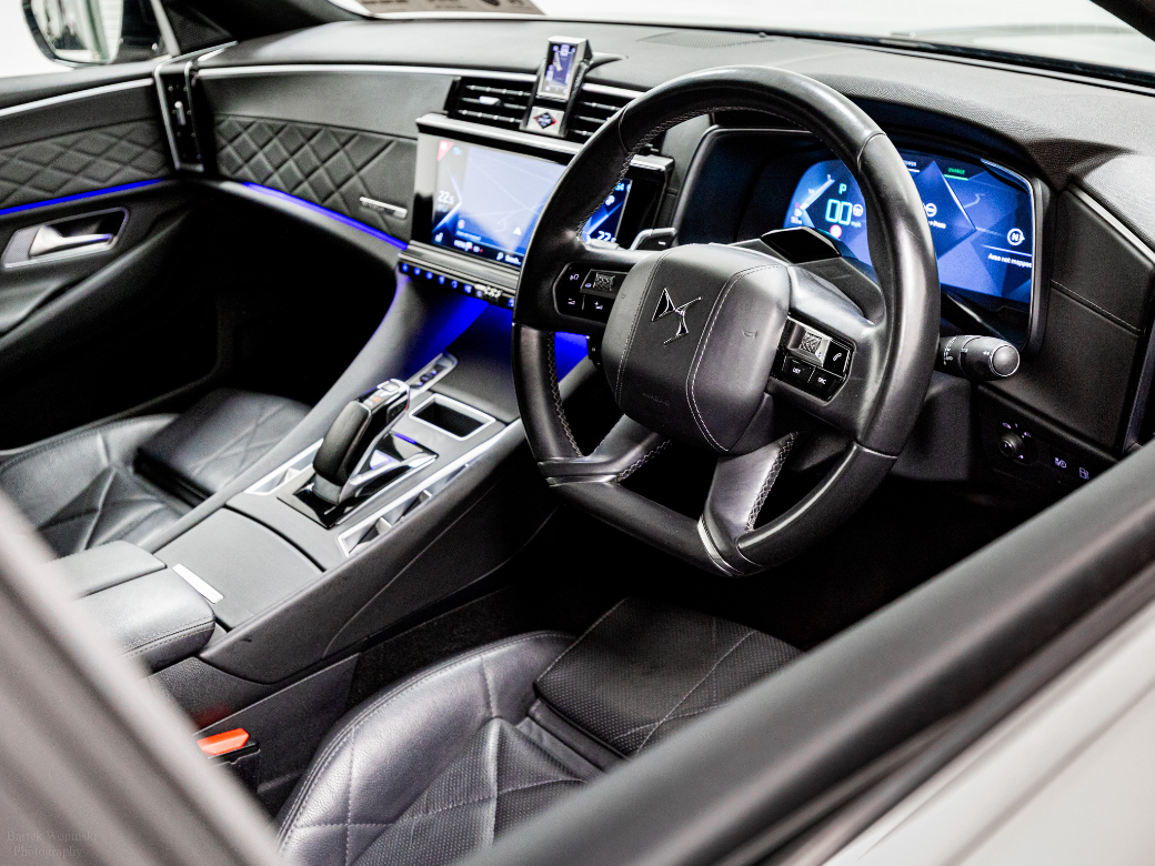 2022 DS Automobiles DS 9