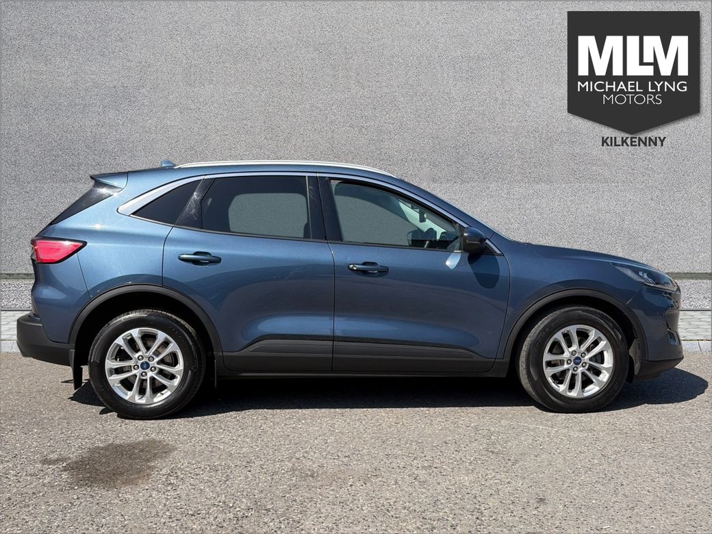 2022 Ford Kuga