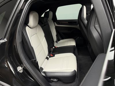 2026 Porsche Cayenne