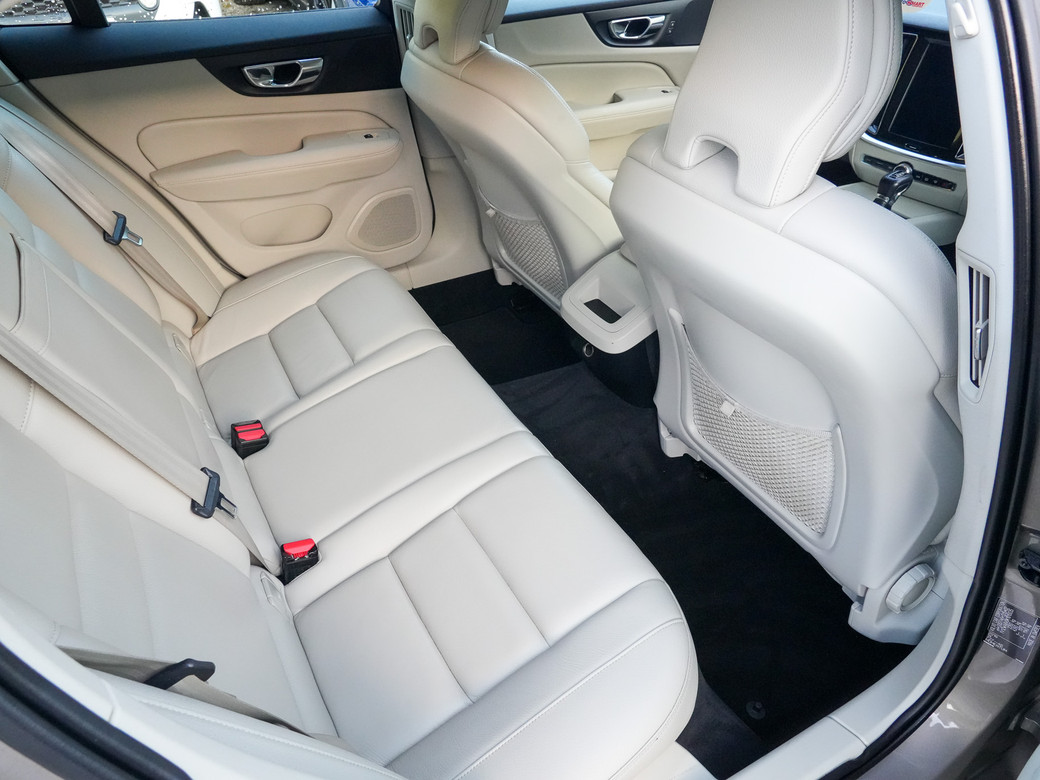 2018 Volvo V60