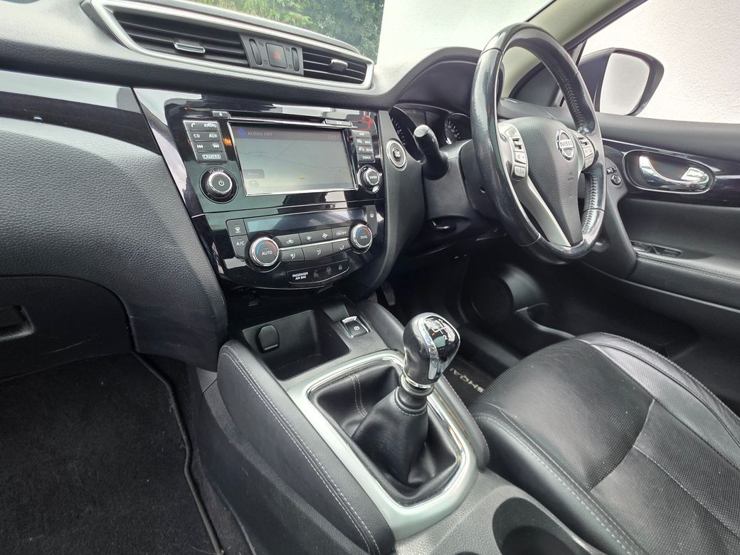 2017 Nissan Qashqai