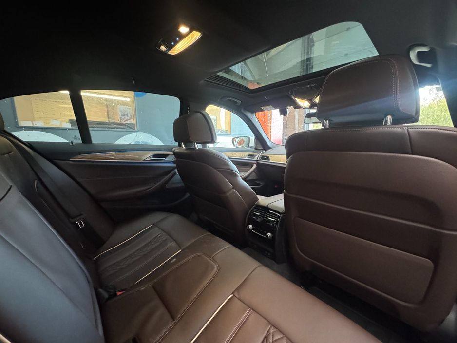 2021 BMW 5 Series