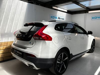 2016 Volvo V40