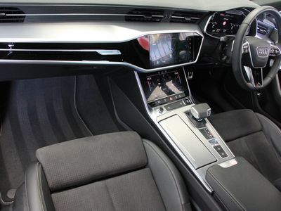 2025 Audi A6