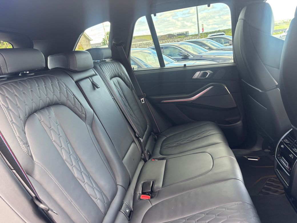 2023 BMW X5