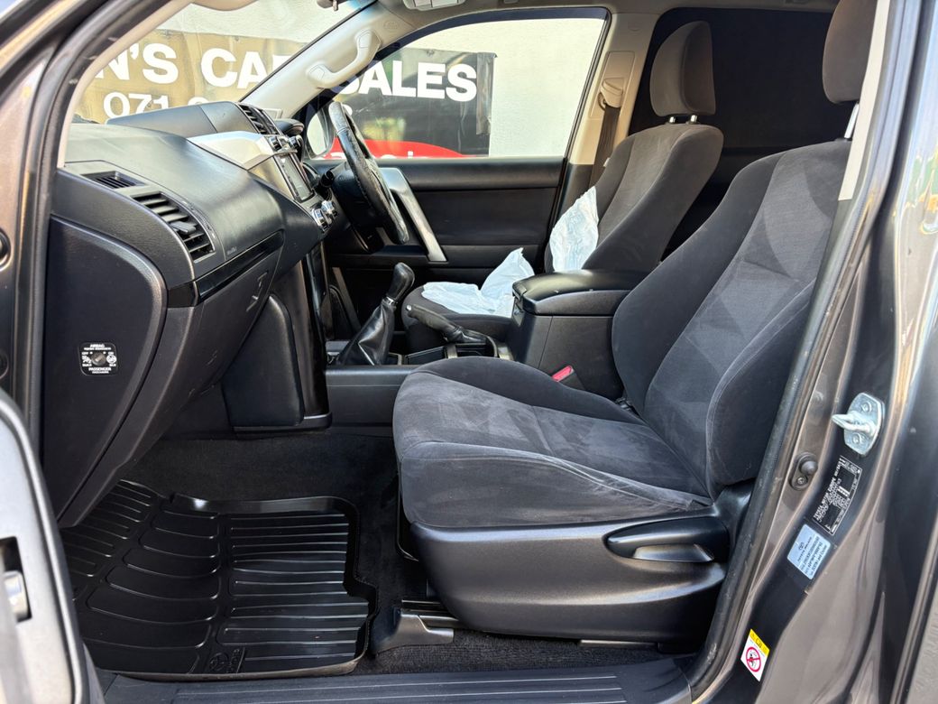 2017 Toyota Landcruiser