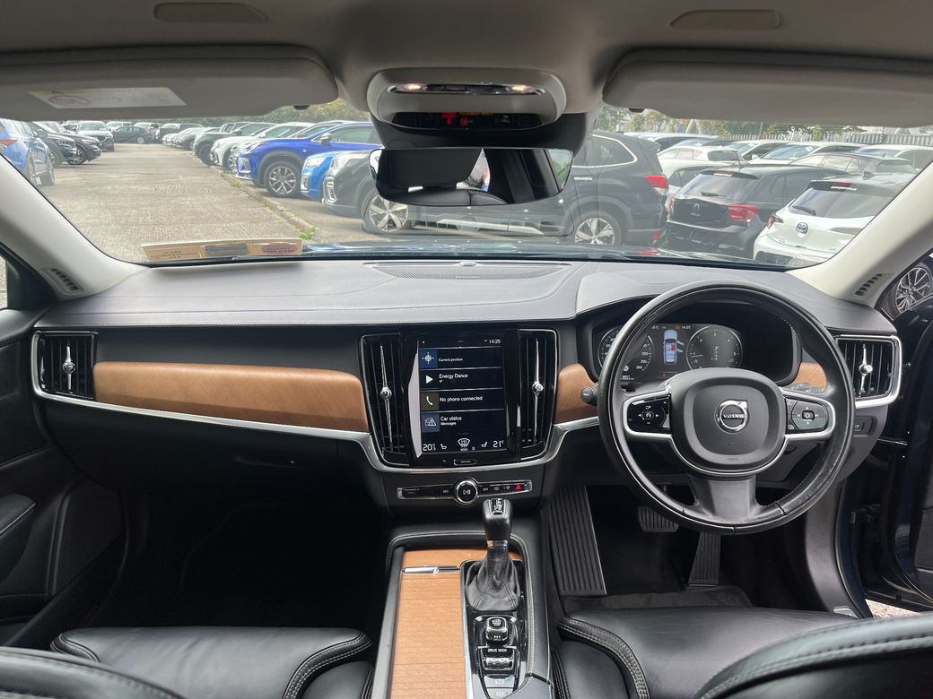 2019 Volvo V90