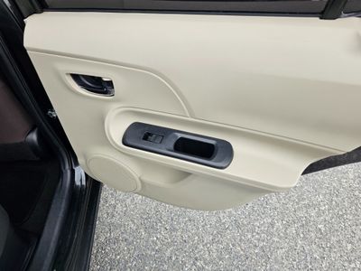 2012 Toyota Aqua