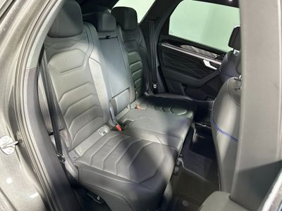 2022 Volkswagen Touareg