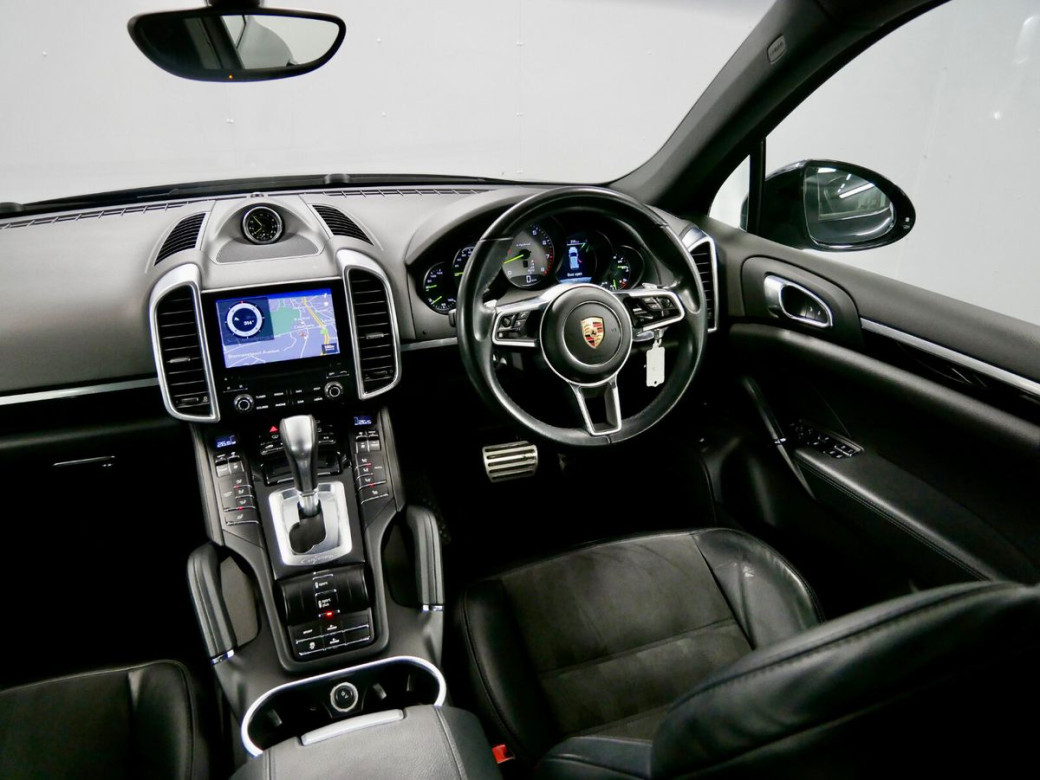 2017 Porsche Cayenne