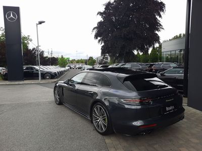 2020 Porsche Panamera