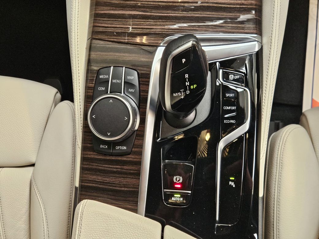 2021 BMW 5 Series