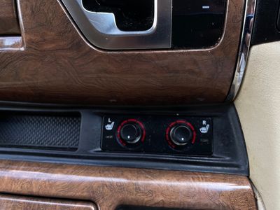 2015 Toyota Alphard
