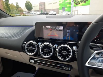 2025 Mercedes-Benz GLA Class