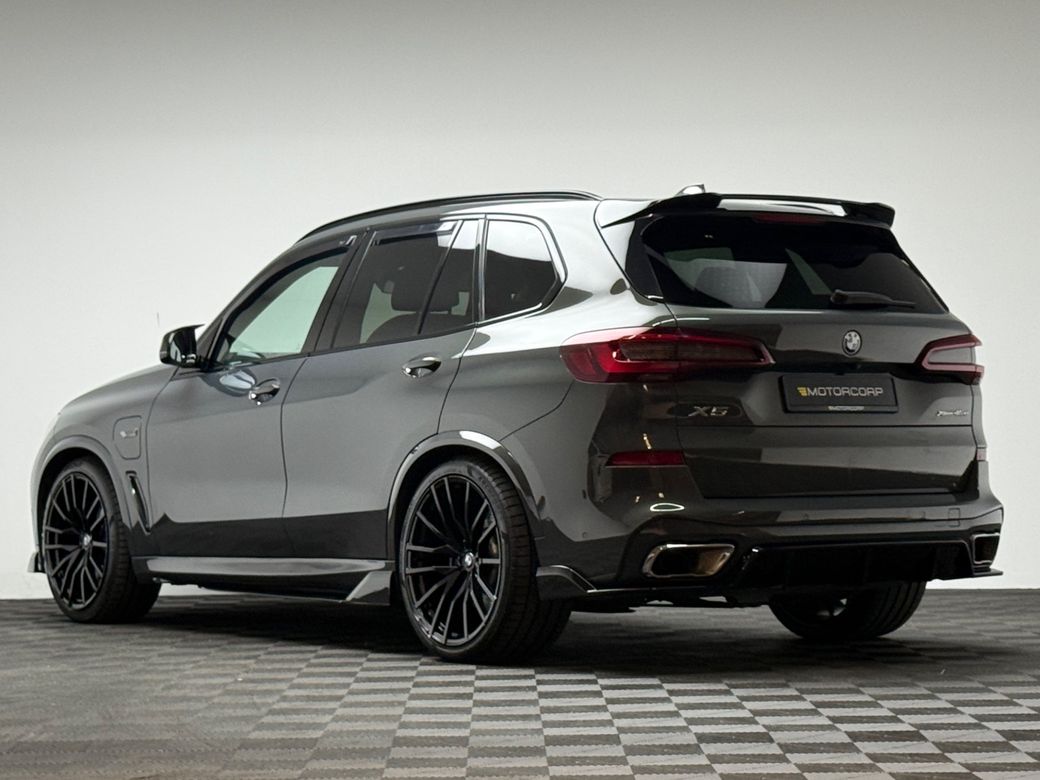 2023 BMW X5