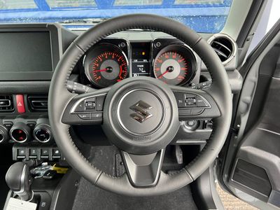 2025 Suzuki Jimny