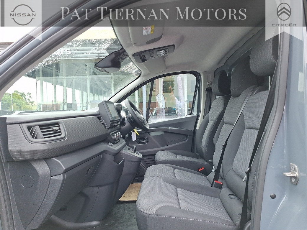 2025 Nissan Primastar