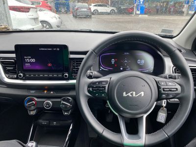 2025 Kia Stonic