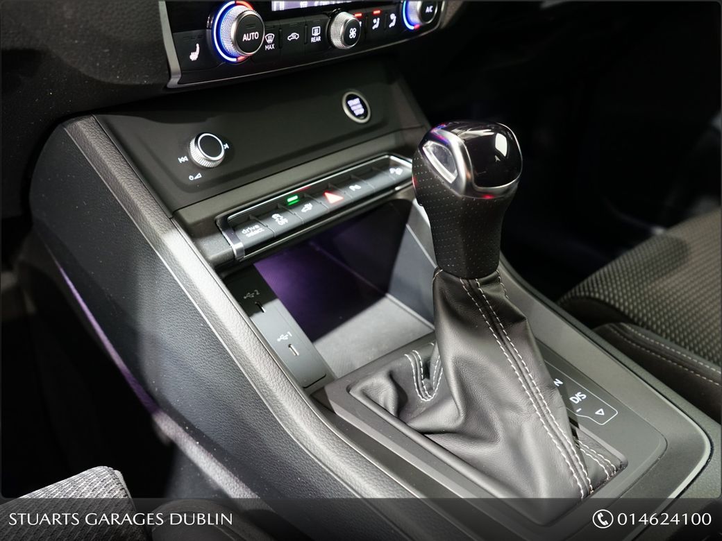 2022 Audi Q3