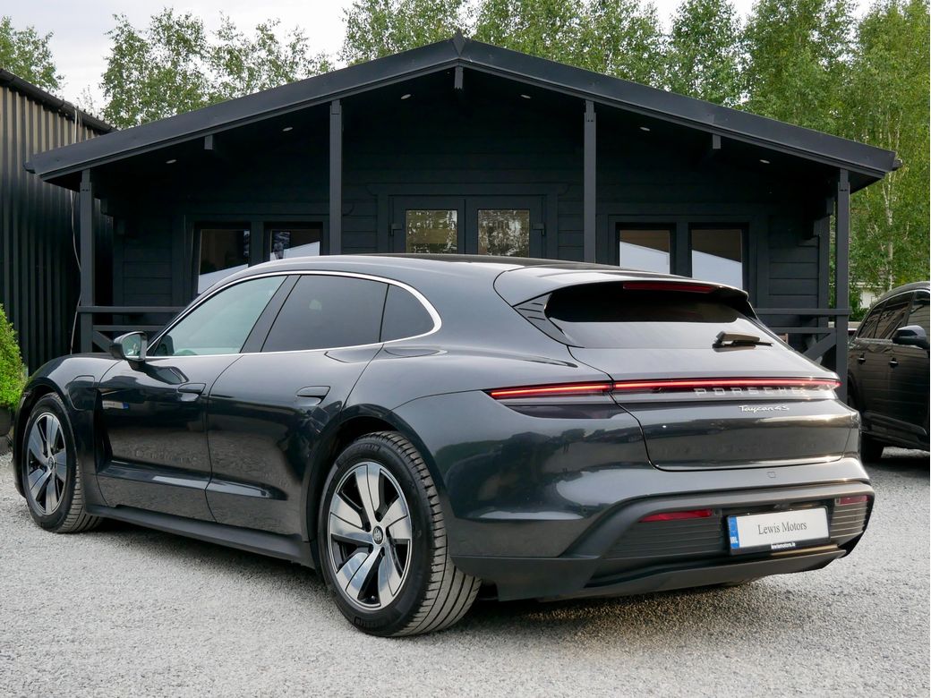 2023 Porsche Taycan
