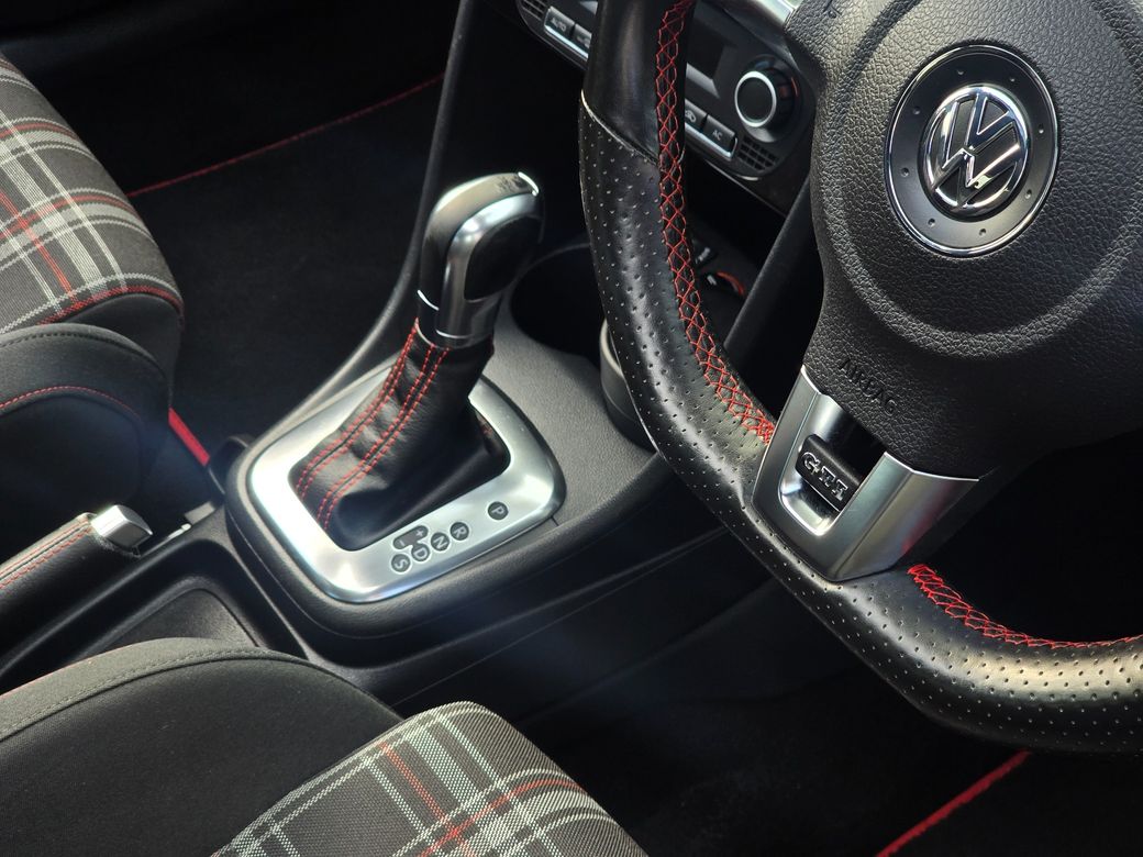 2012 Volkswagen Polo