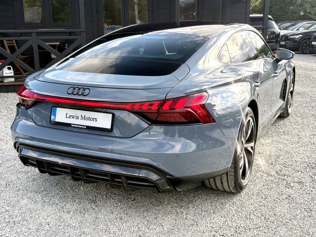 2024 Audi e-tron GT